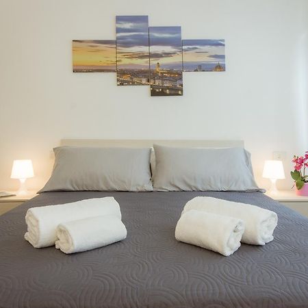 Stylisch Canacci 2 Bedroom Apartment Florence Exterior photo